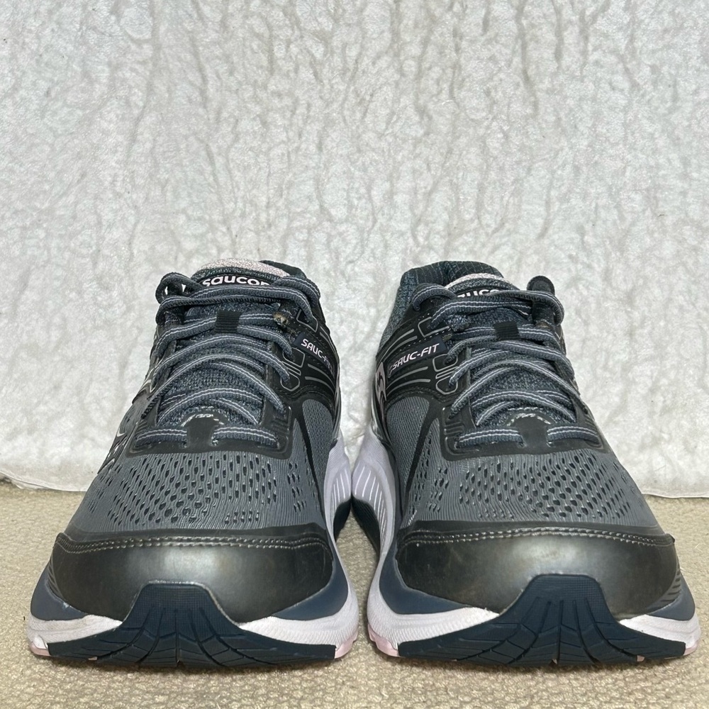 Saucony Womens Grey/Sliver Echelon 7 Running Athletic Sneakers Shoes SZ US 10 - Picture 3 of 11